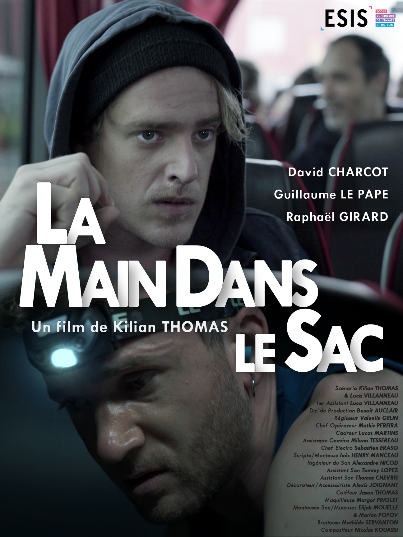 Main dans le sac