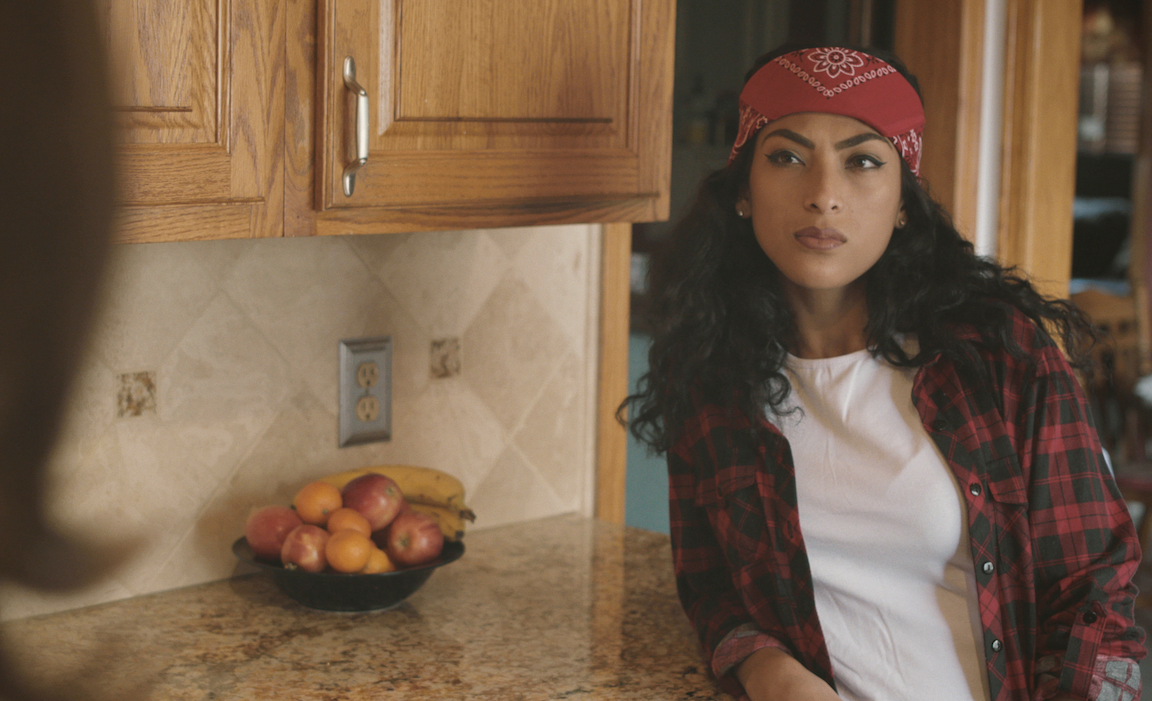 Lil' Roja N the Hood