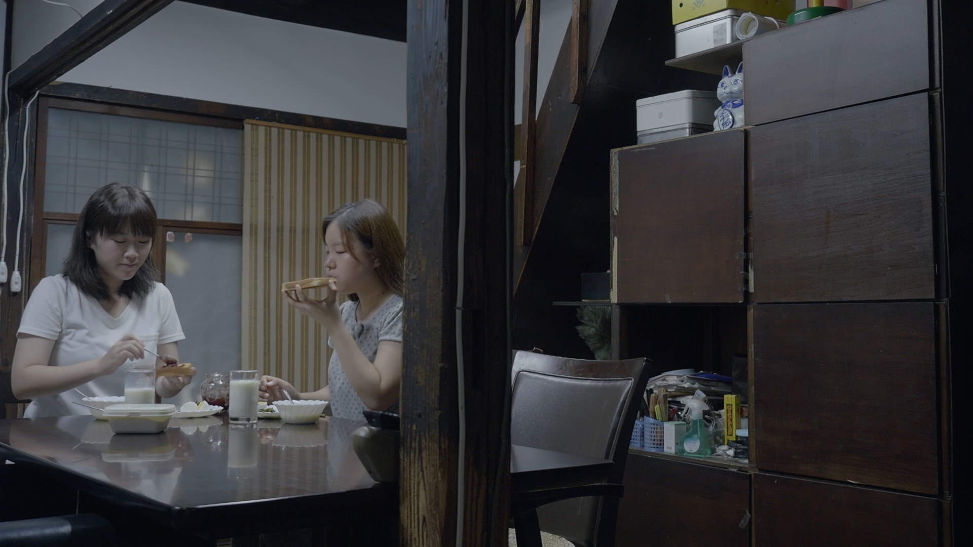 Pan Ni Jamu Wo Nurukoto