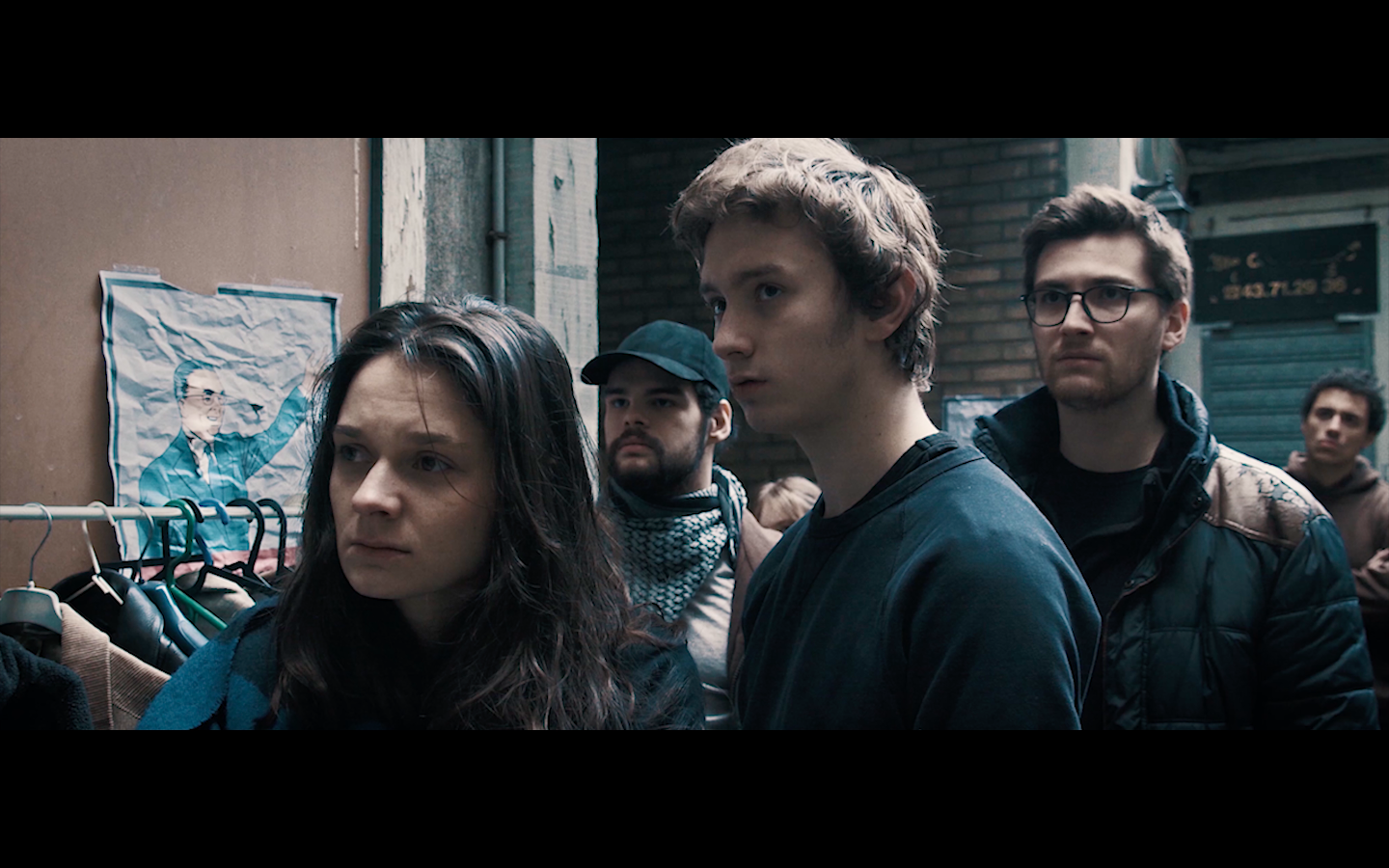 Above, chapitre 1 - l'éveil