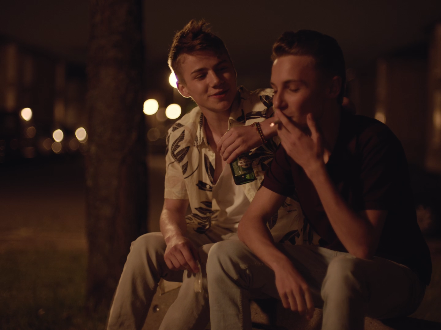 Une nuit à travers champs