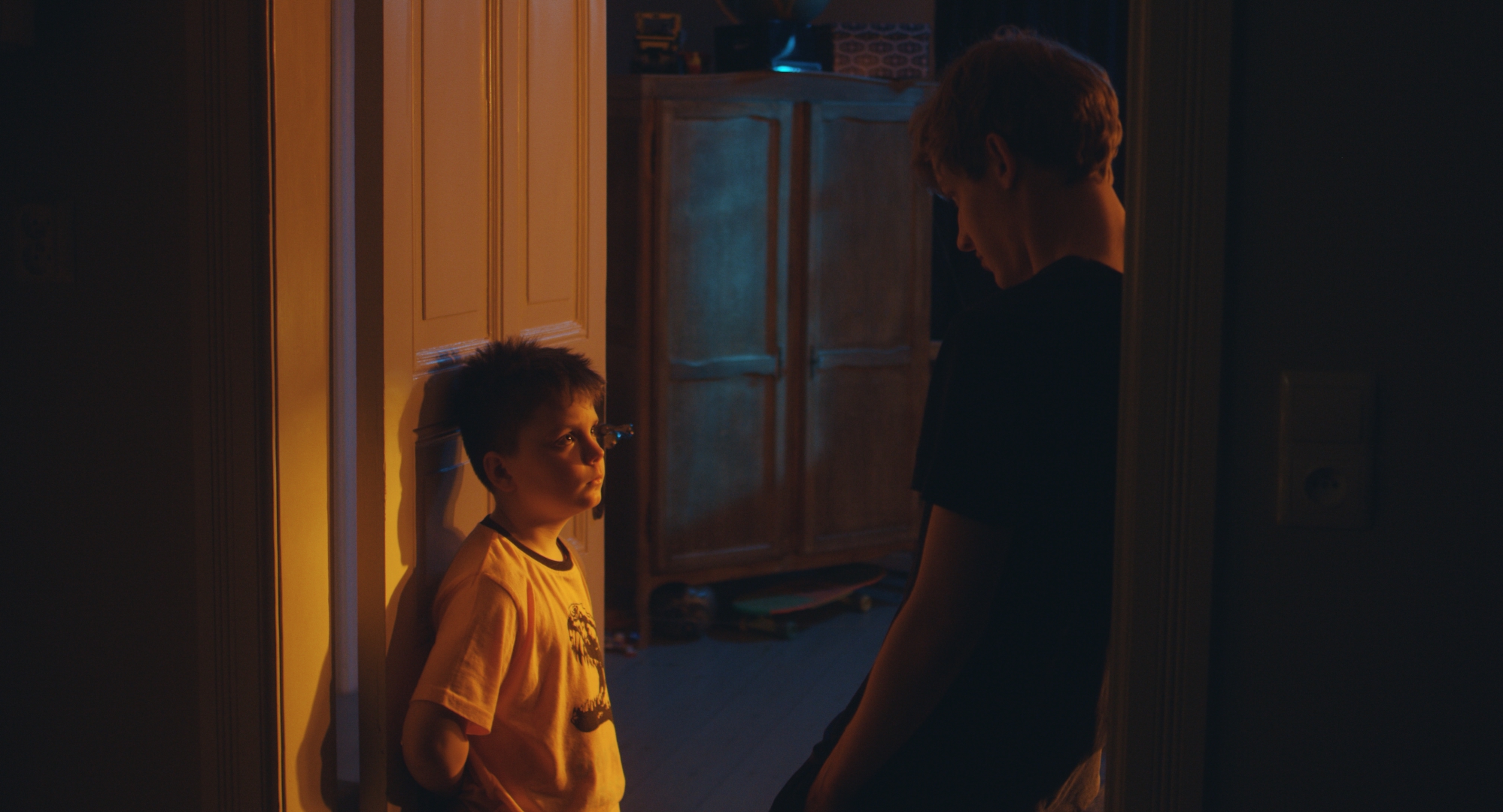 Czy potwory jedza kiwi?