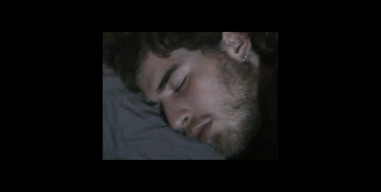 Retire de notre chaos un sourire sagace