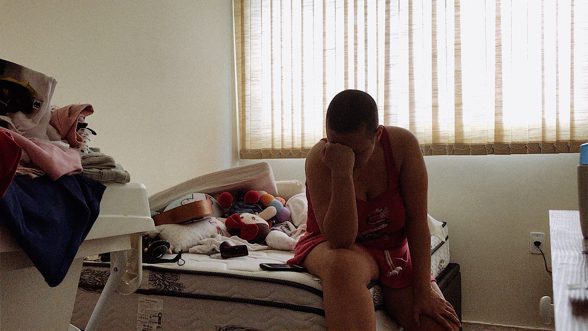 Women locked inside (extended version)