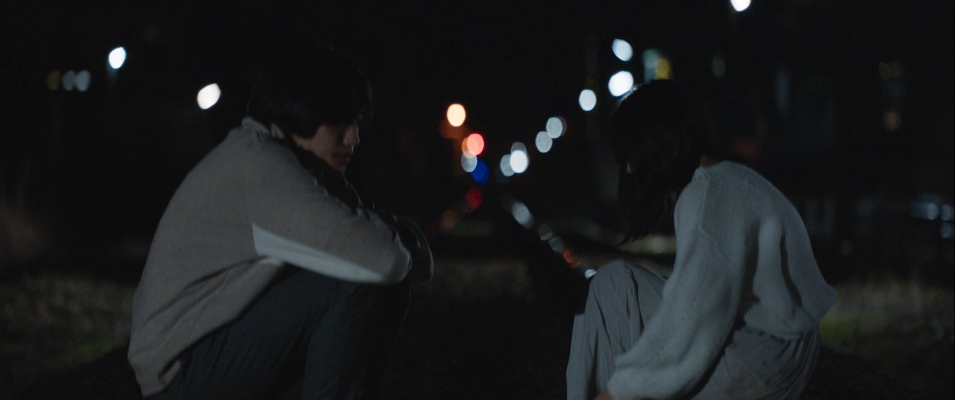 Kowareteirukotonituiteshizukana