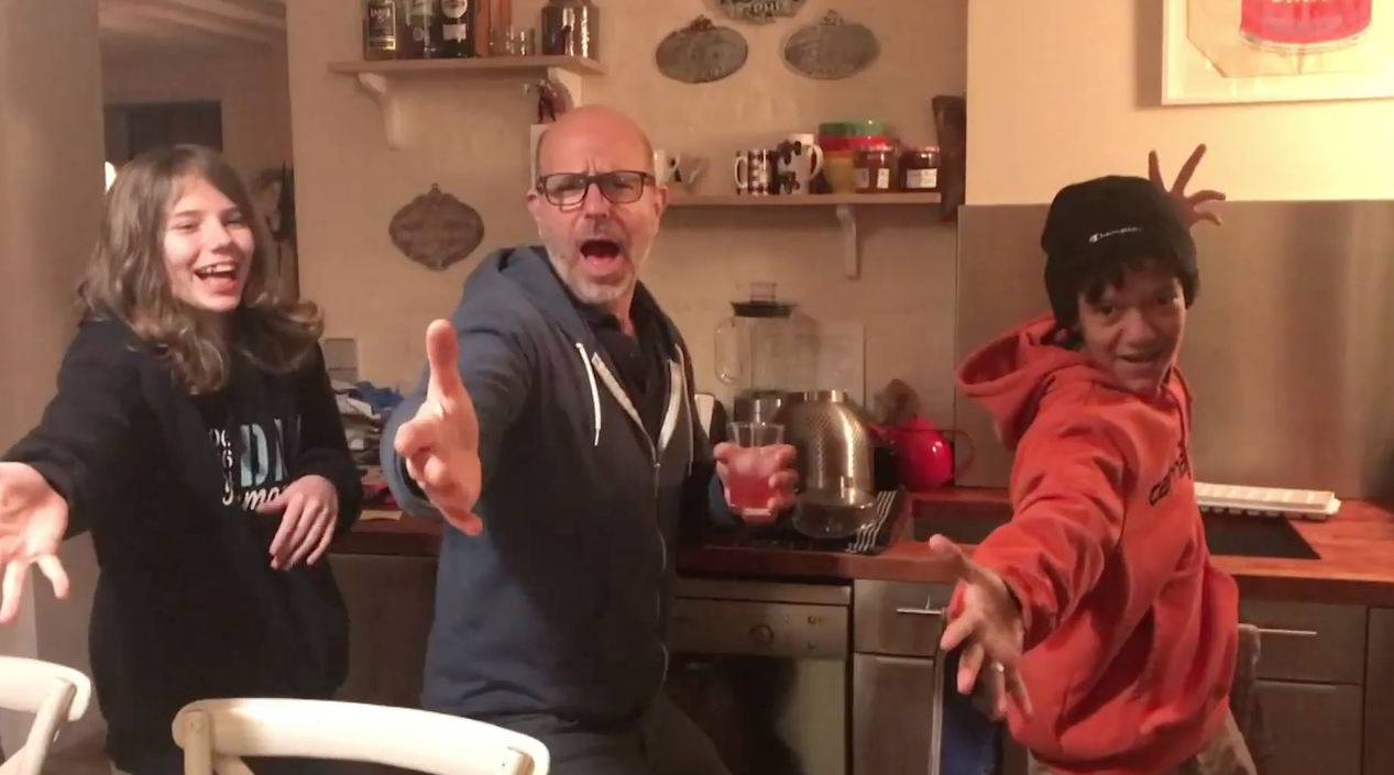 Petit confinement entre amis