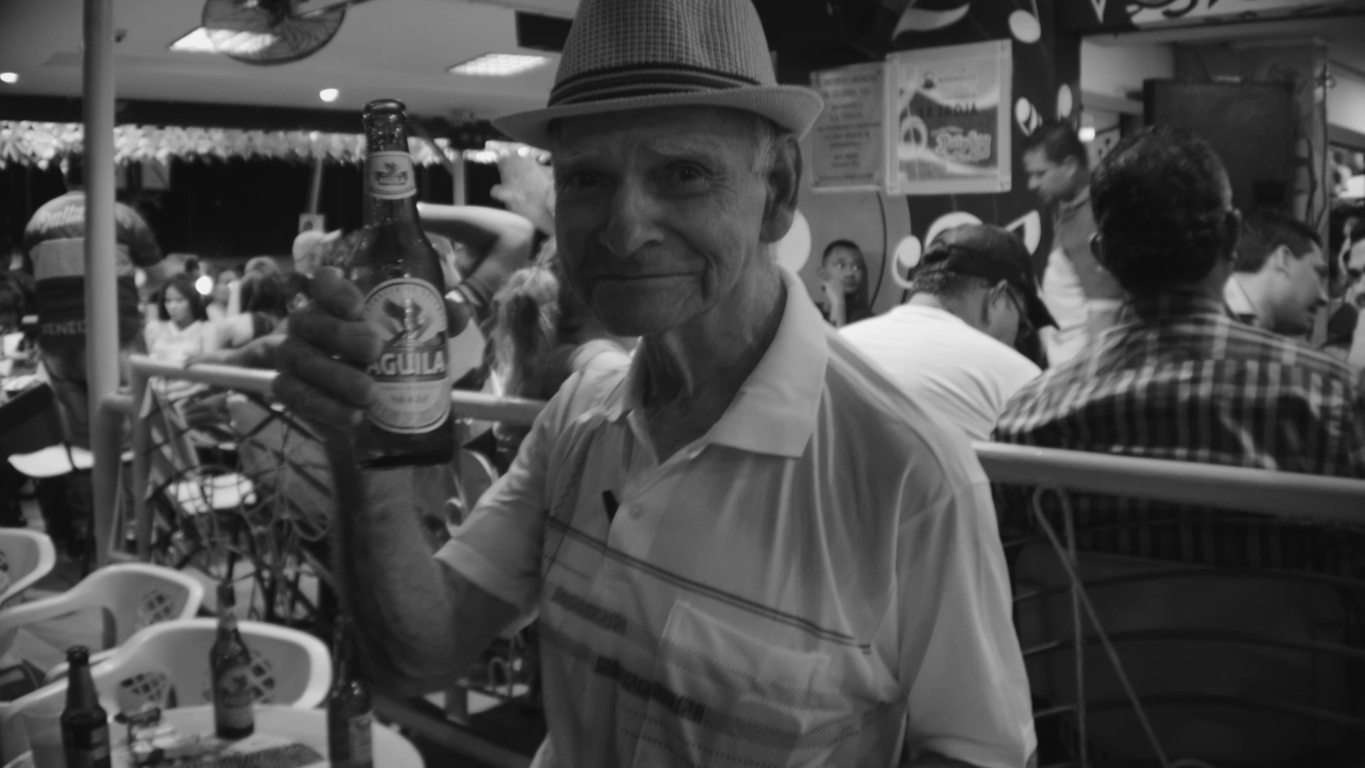 esquina del movimiento (con lágrimas no se curan heridas)