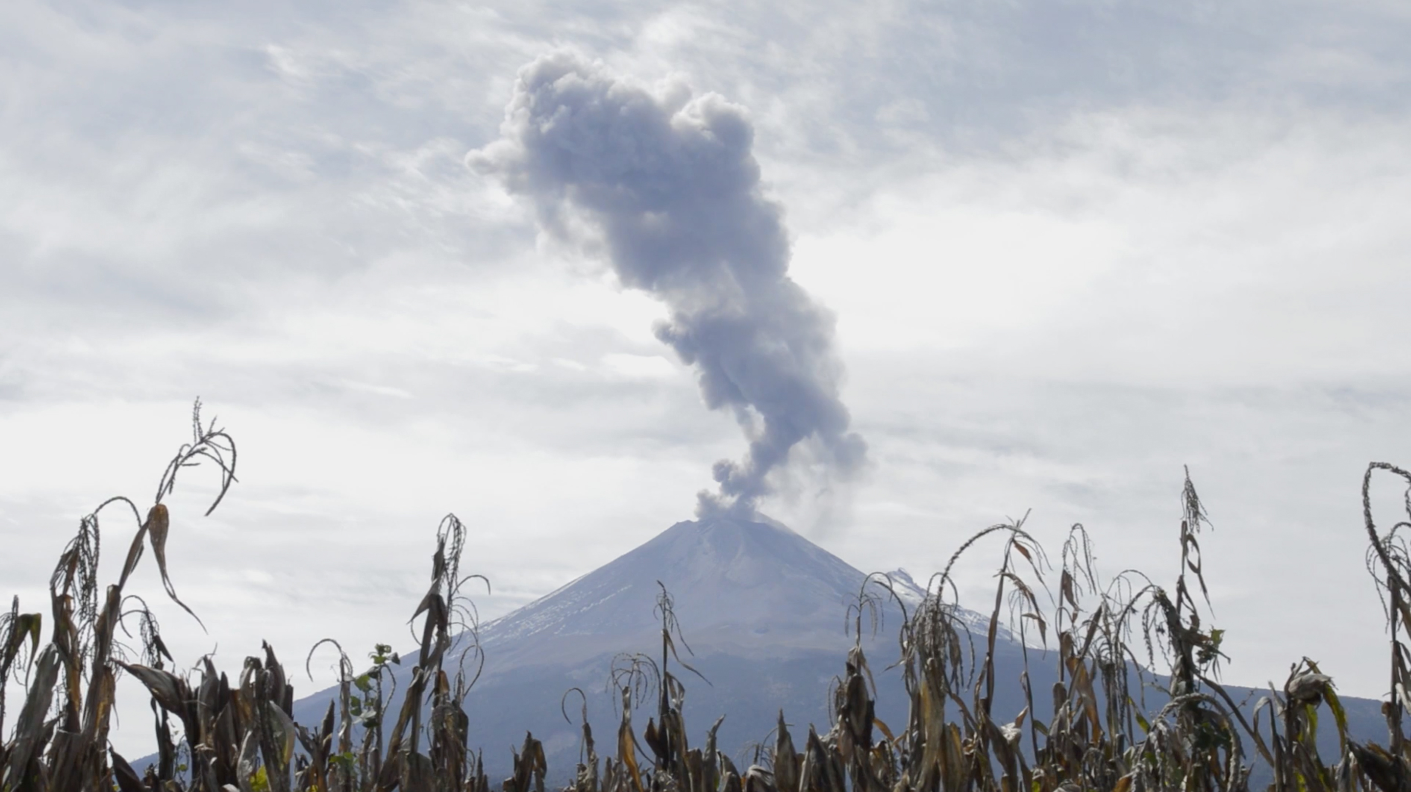 Puede una montaña recordar