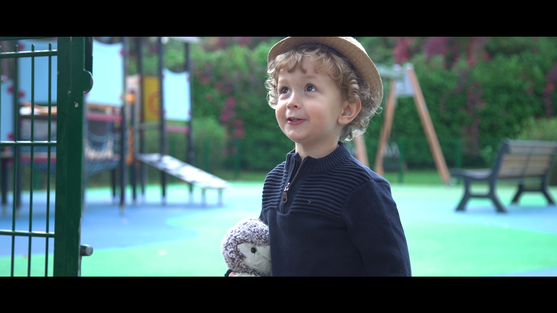 Qu'est-ce tu regardes ?