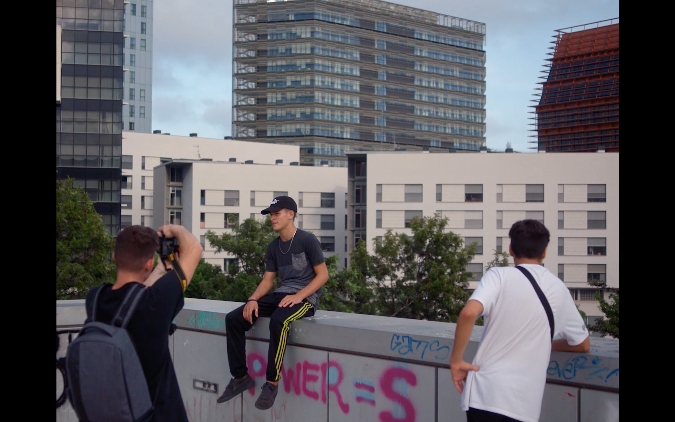 Ciutat de Granada 145-147-149