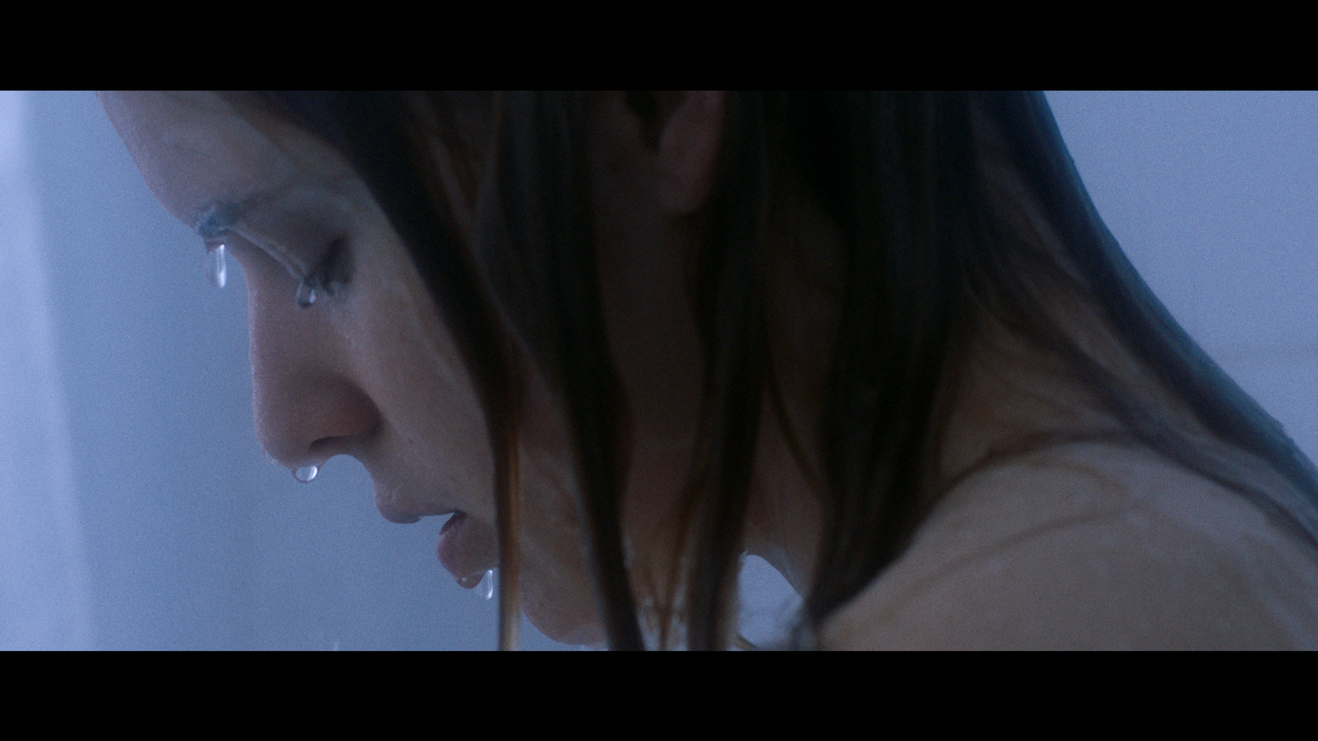 Esther in Wonderland