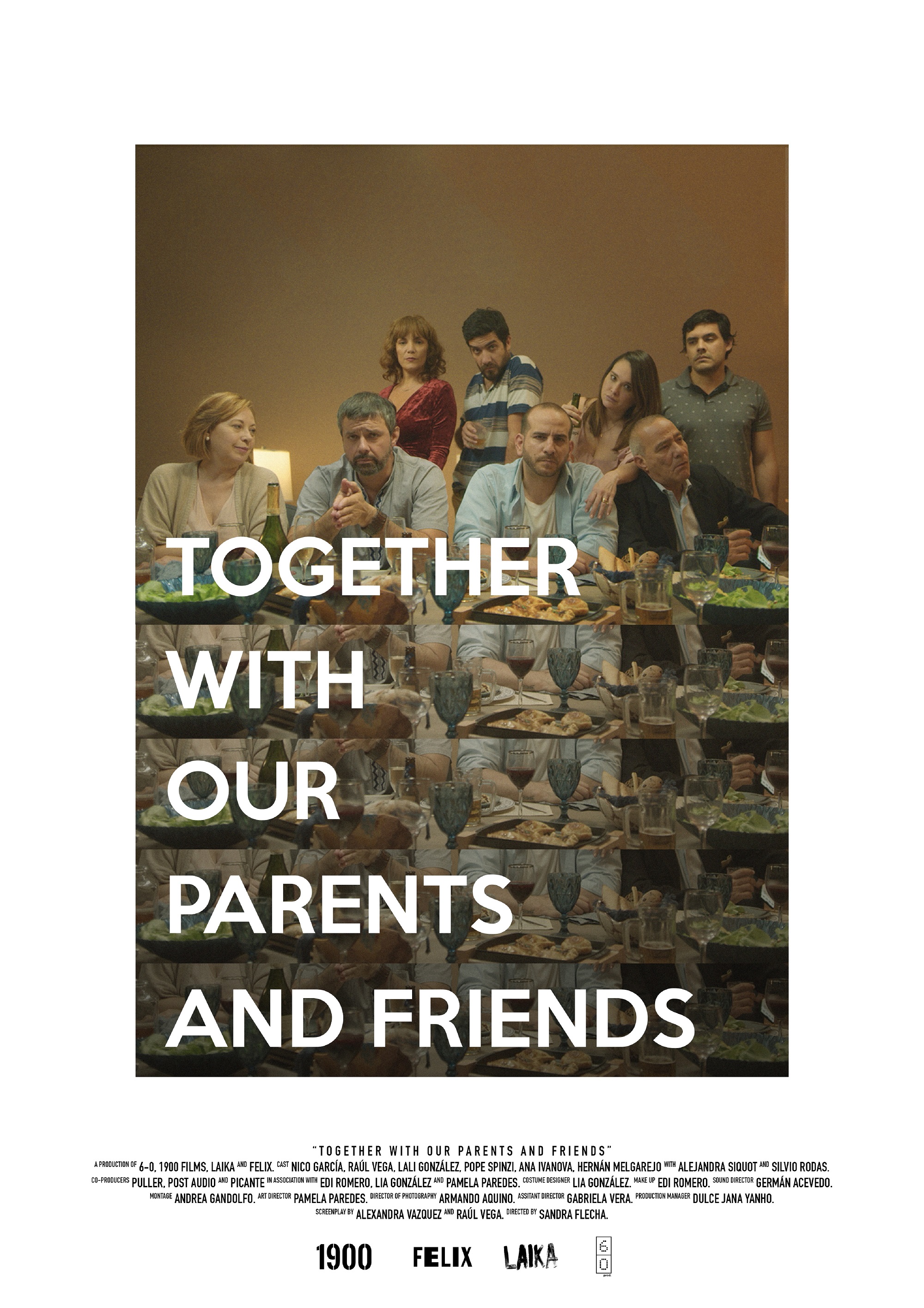 Junto con nuestros padres y amigos