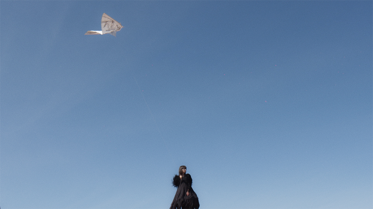 ŃEALE AZBUIRĂTOARE