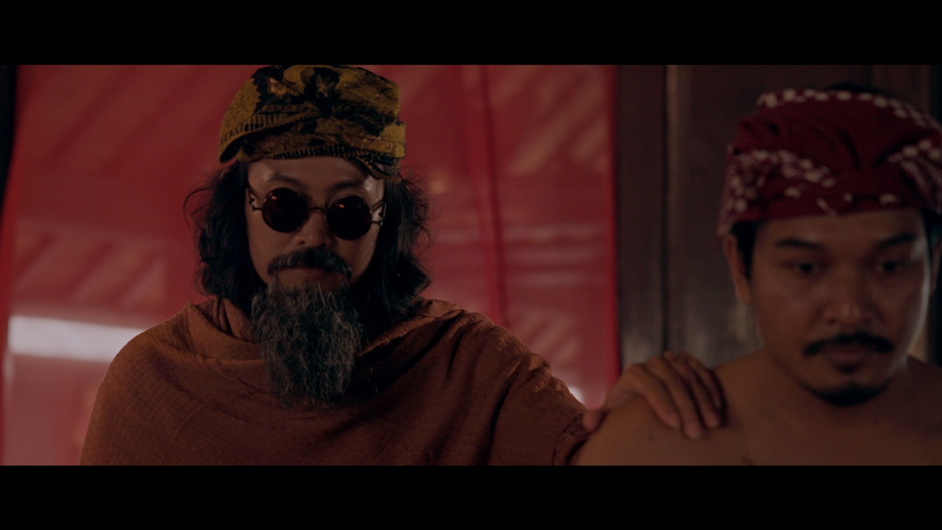 Penyamar Dalam Kisah Tarian Terakhir