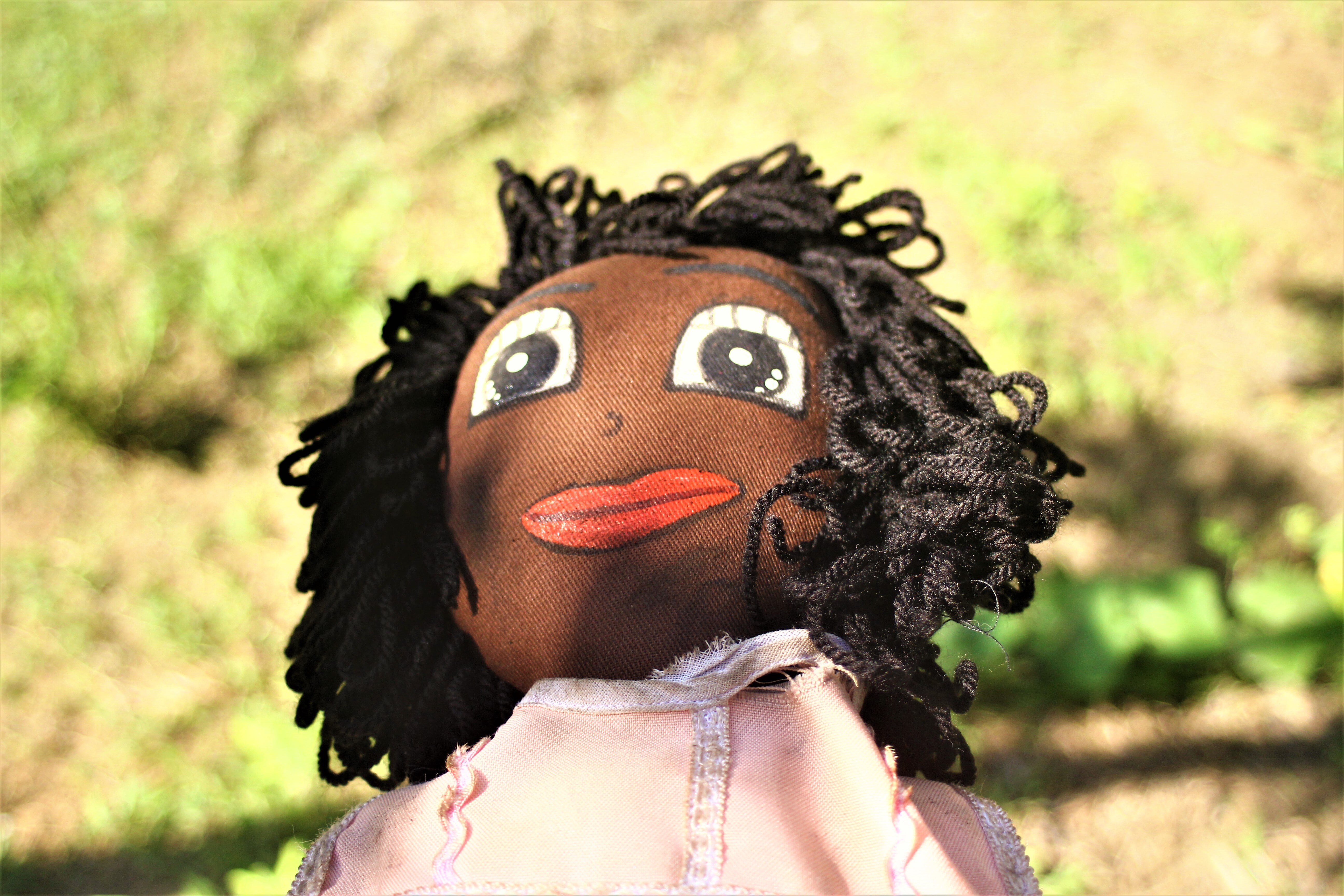 Como Matar Uma Boneca