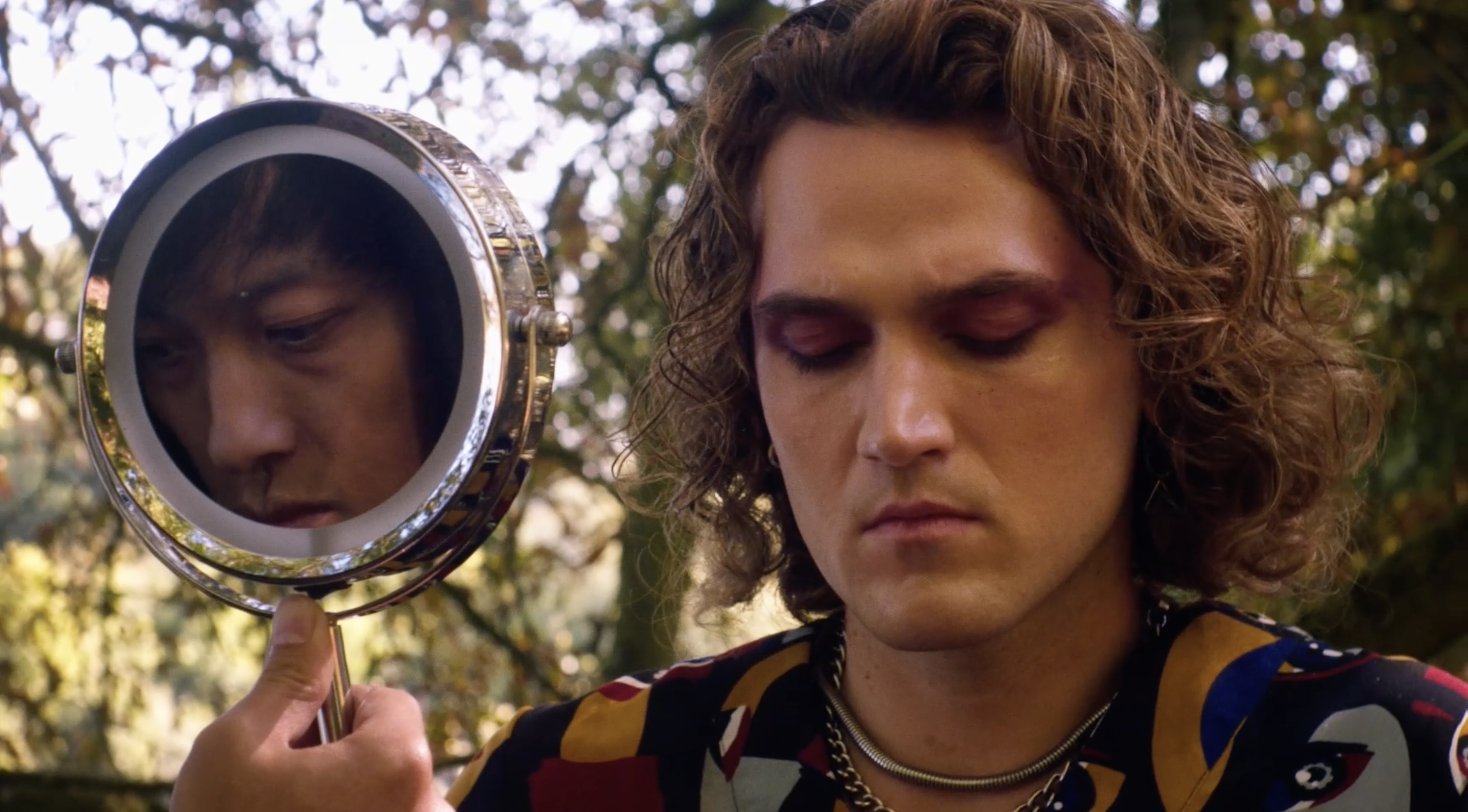 De l'autre côté des rails