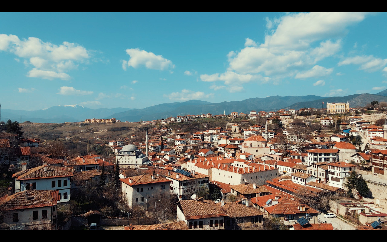 Huseyin ve Fatma Simdi Oturum Acti