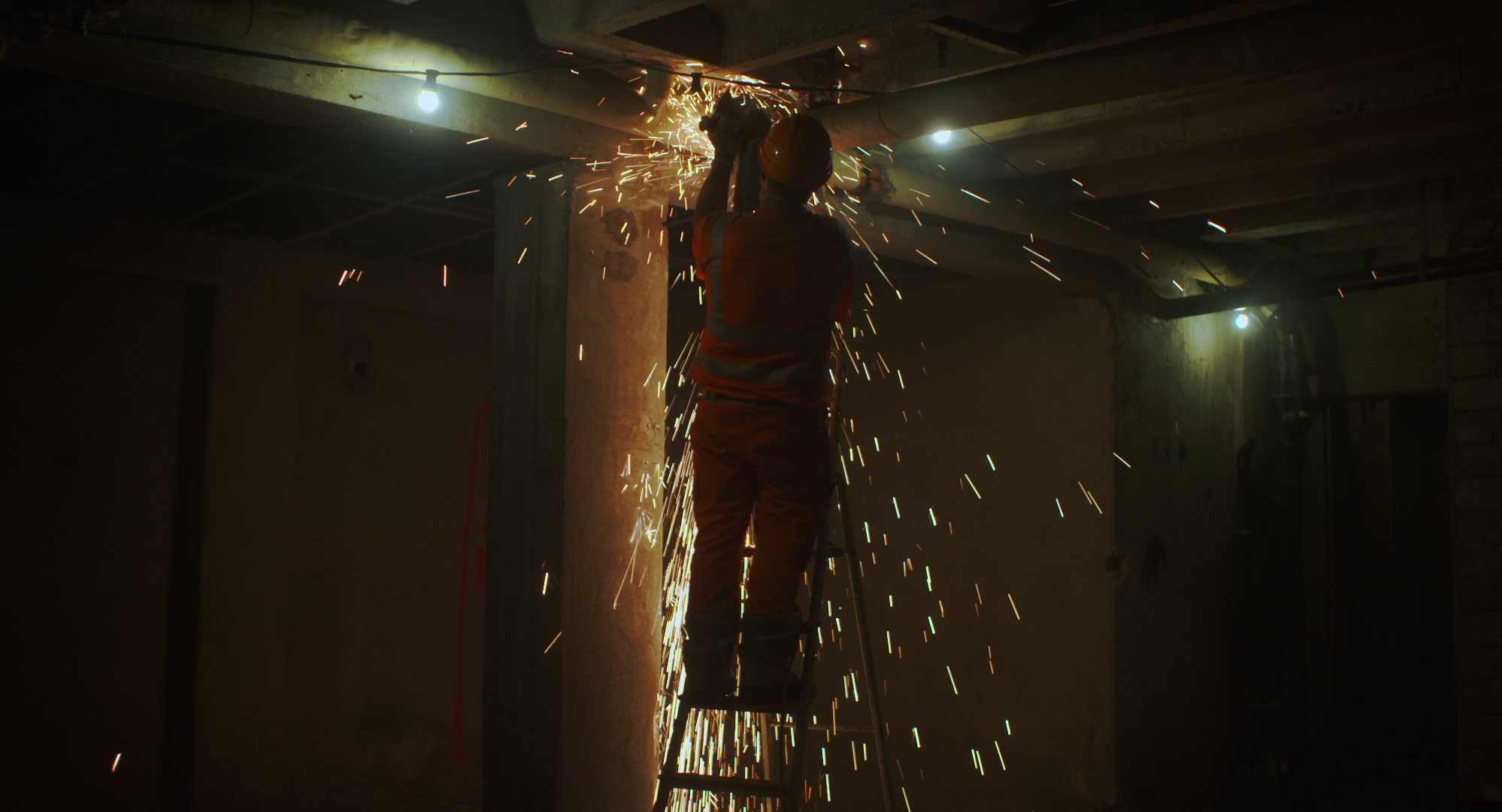 Écailles lui sont tombées des yeux