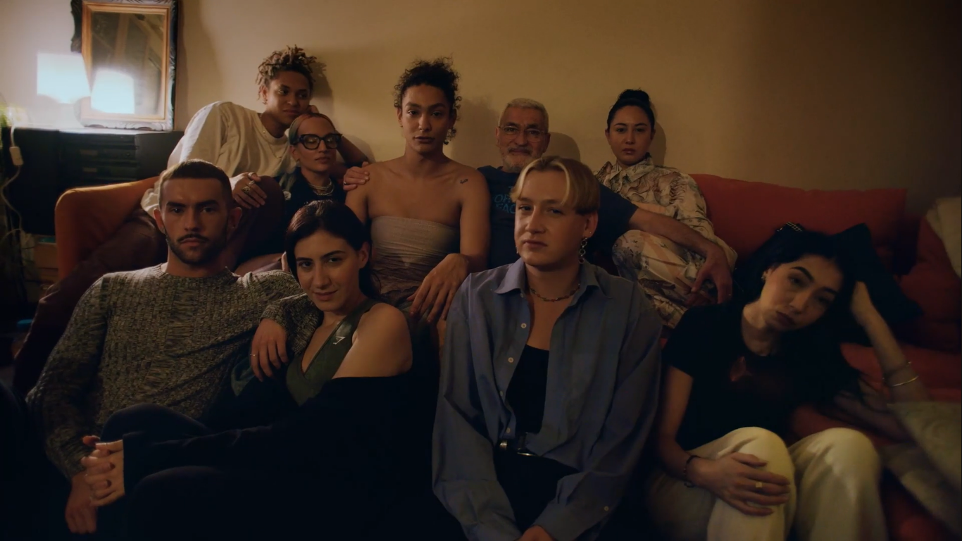 Lalla : chanteuse, rappeuse, dangereuse